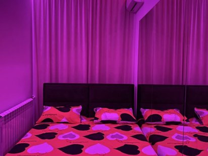 Сдам квартиру  в центре посуточно или почасово. Олесі гончара ,Гоголя Дніпро