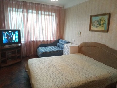 Подобово, погодинно- 500, потижнево ,2 -кім. Воскресенка, 2 поверх, га Киев