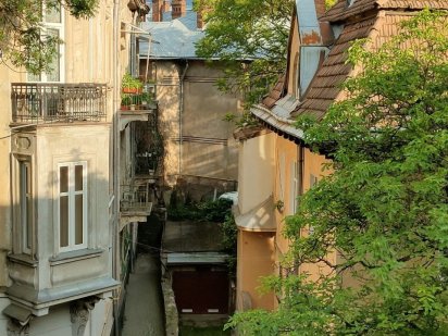 Двохкімнатна квартира подобово в найближчому центрі Львова! Львов