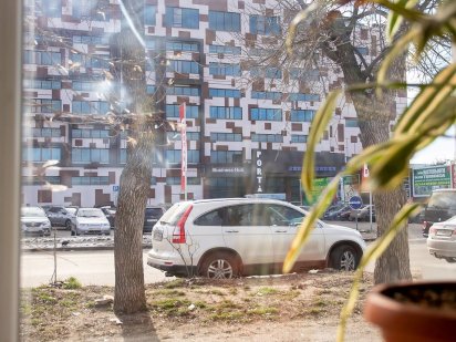 ПОСУТОЧНО ПОЧАСОВО 15 мин до центра ТЦ Кит( конечная 15 маршрутки) Миколаїв