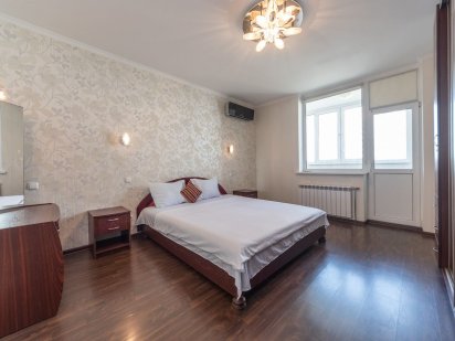 2-3кім (простора) Позняки,Гмири2, подобово Киев