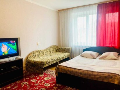 1к Празька 32 Дарницька пл ЗД Дарниця 5хв, лікарня, можливо погодинн Київ