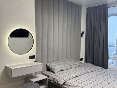 Гарна затишна квартира ЖК Варшавський +, ГЕНЕРАТОР Киев