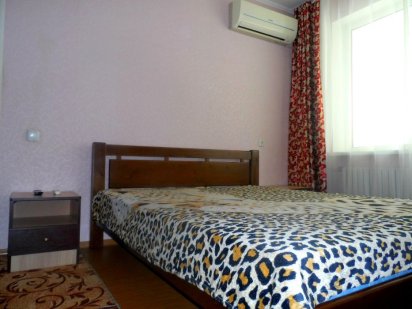 На Центральному проспекті подобово 1 к/квартира (АТБ) Миколаїв