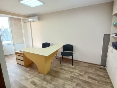 Здам офіс з меблями в оренду Кривий Ріг
