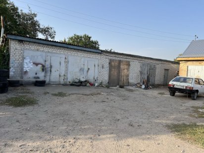 Продається комплекс не житлових будівель Бобровиця