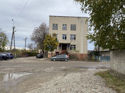 Продаж 300 кв. м під кв, хостел, офіс Виноградов