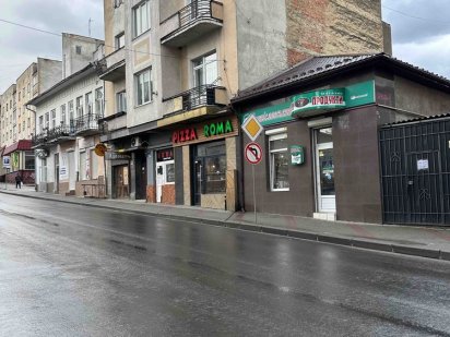 Продаж комерційного приміщення ( діючий магазин) Калуш