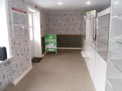 Комерційне приміщення з окремим входом. Коломия