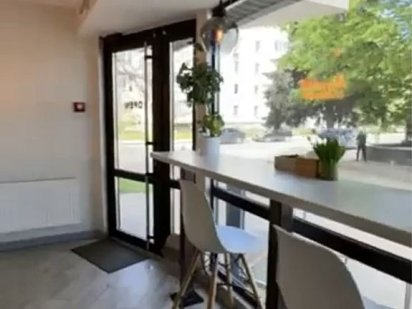 Продається комерційне приміщення під будь-який бізнес Коростышев