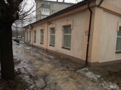 Нежитлова будівля 130,2 кв. м, вул. Богданівська, 31 Лозова