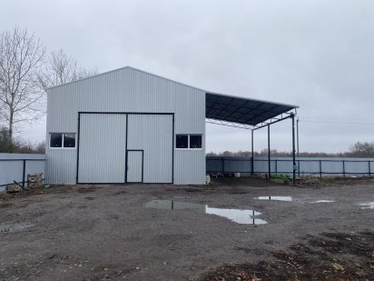 Продам територію 0,5 га в центрі с. Єрки Миргород