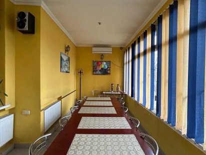 Продаж діючого кафе, є можливість облаштувати терасу. Хмельницкий
