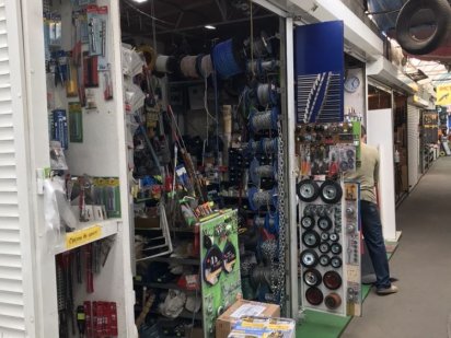 Продам прибыльный бизнес Бровары( контейнер)рынок на  Короленко Бровари