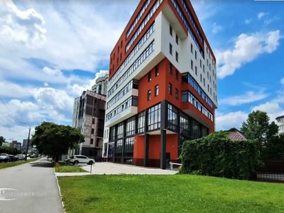 Приміщення з ремонтом та санвузлом, БЦ Freedom Хмельницький