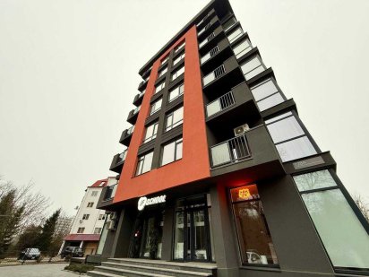 Ексклюзивне приміщення поруч міського озера! Івано-Франківськ