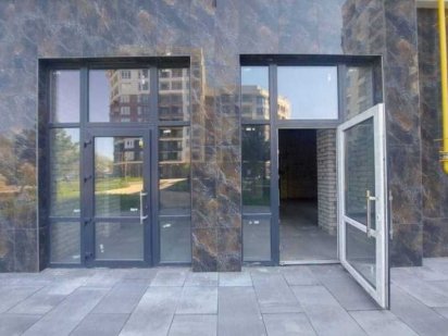 Фасадне комерційне приміщення в Синергія Сіті Ирпень