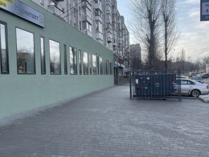 Приміщення по Київській,р-н автопарку