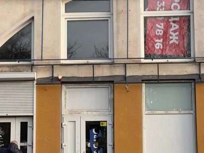 КОМЕРЦІЯ продаж навпроти ВЕЛЕС MALL 199m2  два  входи бізнес локація Ивано-Франковск