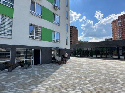 Комерційне приміщення на терасі в районі Центрального парку Ірпінь