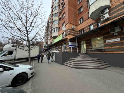 Продаж комерційної нерухомості, Поділ Полтава