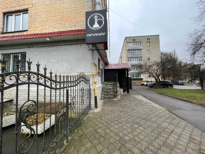 Продам комерційне приміщення Рівне