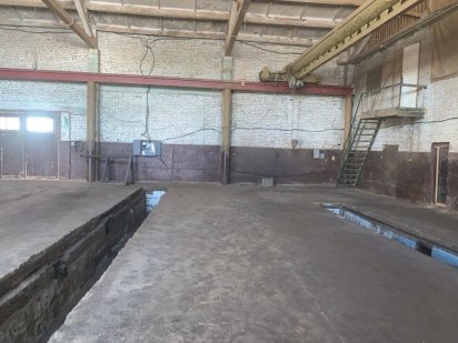 Продаж частини комерційного приміщення поряд з містом Ровно