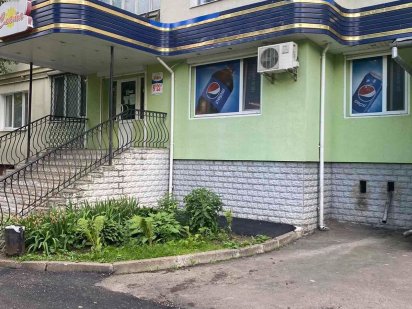 ПРОДАЖ! Приміщення 1 пов в прохідному місці (діючий бізнес) 67.5 кв.м. Рівне