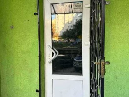 Продаж комерційне приміщення р-н кінотеатру Космос Івано-Франківськ