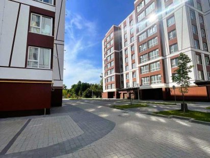 Продам комерційне приміщення ( ЖК Опришівська Слобода ) Ивано-Франковск