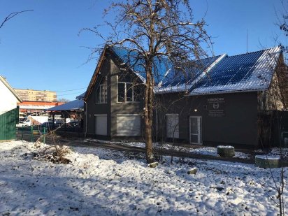 Комерційна будівля в Рівне | Район центрального автовокзалу