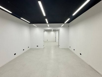 Продаж комерційного приміщення з ремонтом ЖК Містечко Центральне Івано-Франківськ