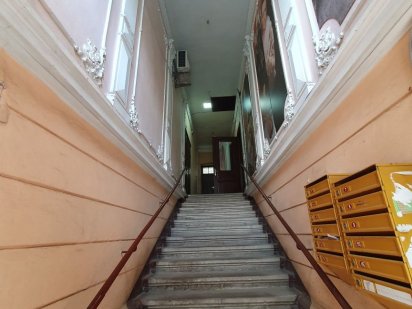 Продаж комерційного  приміщення р-н Юності Буковини Черновцы