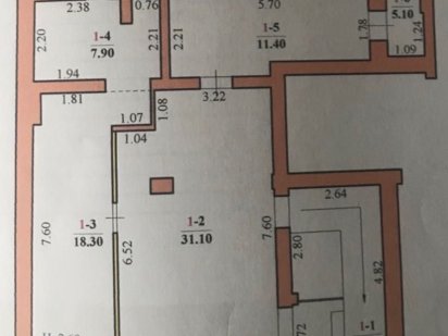 Продається фасадне приміщення в Чернівцях по вулиці Головній Черновцы