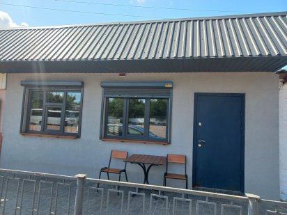 Ціна знижена! Продам магазин-кафе Чернігів