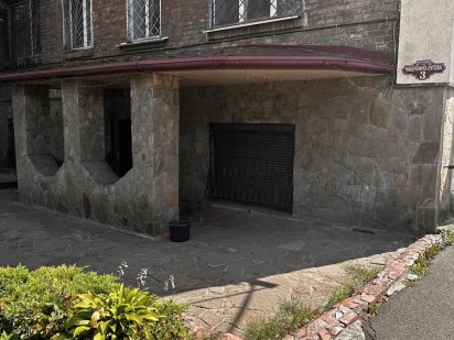 Продаю нежитлове приміщення Подол Київ