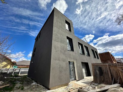 Продається приміщення 310 м2 Офіс Вовчинецька Миру Івано-Франківськ Івано-Франківськ