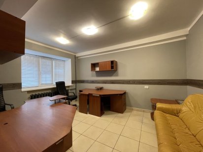 Продам приміщення 1 поверх, 40 кв.м, просп Науки, Стратегічне шосе 2а Київ