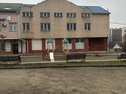 Продається комерційне приміщення Черновцы