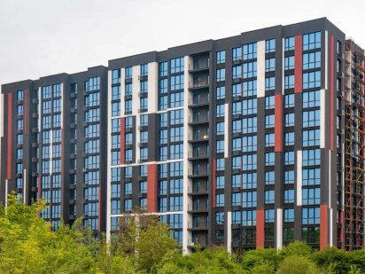 Продаж комерціі в жилому, новому масиве.Р-Н ВЕЛЕС Івано-Франківськ