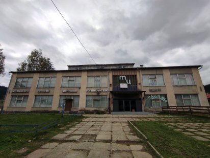 Терміново продається приміщення для бізнесу 1000 м.кв. Черновцы