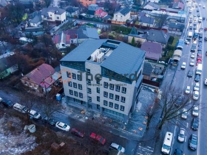 Продаж нової окремо стоячої будівлі 2100 м2 фасад п-рт. Лобановського Київ
