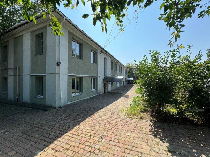 Окрема будівля 470м2 Земля 11 сот ФІЗ особа Татарка Тропініна 4Б ЦЕНТР - фото 1