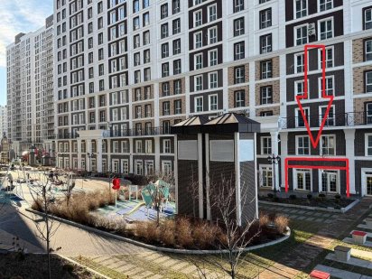 Магазин 41 м2, на Дитячий майданчик, Нова Англія, Максимовича Киев