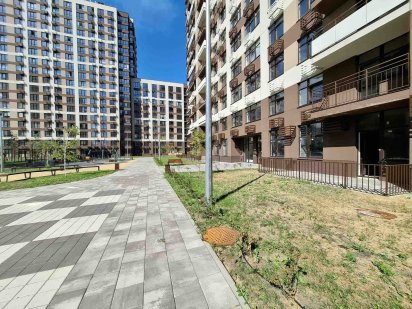 Продаж комерційного приміщення 74м2 ЖК Варшавський Олександра Олеся 1 Київ