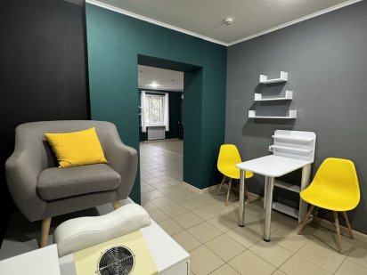 Продам,работающий салон красоты