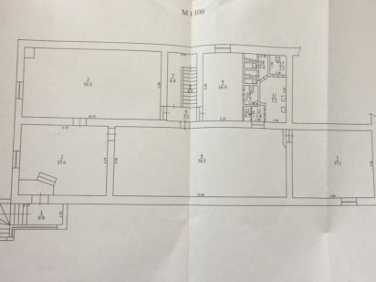 ПРОДАЄТЬЯ комерційне приміщення по вул.Сталеварів , крута локація