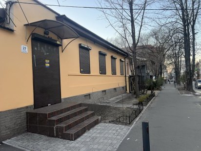 Помещение, магазин, салон, центр, красная линия, ул.Старокозацкая Дніпро