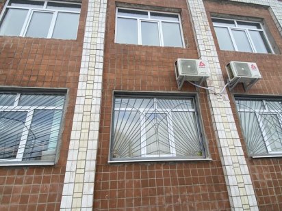 Продається комерційне приміщення із землею 0,62 га Житомир