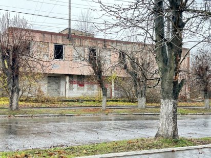 Місто Синельниково  вул Музична 38   В центрі міста Дніпро